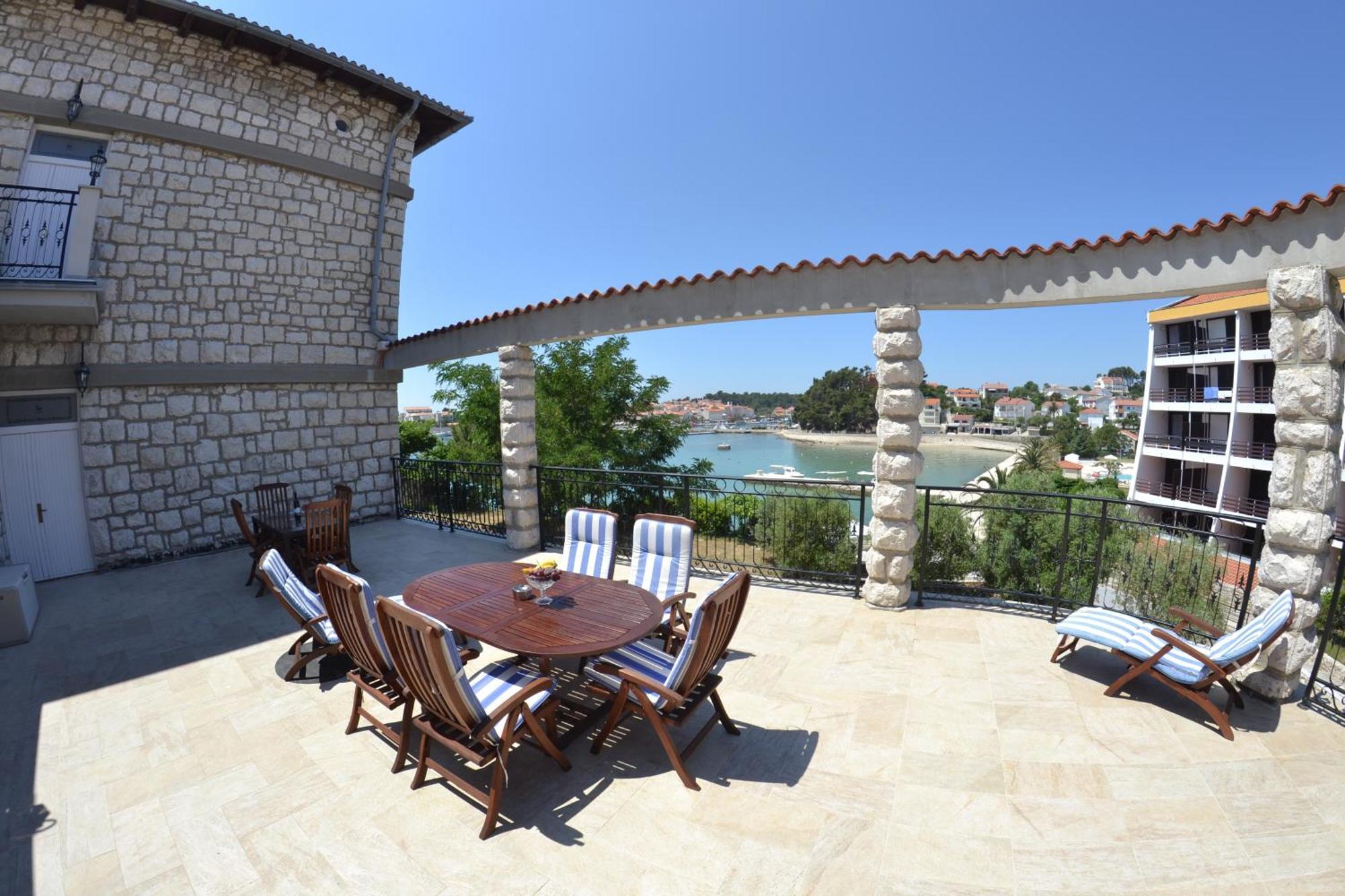 Villas Arbia - Margita Beach Hotel Banjol Eksteriør bilde