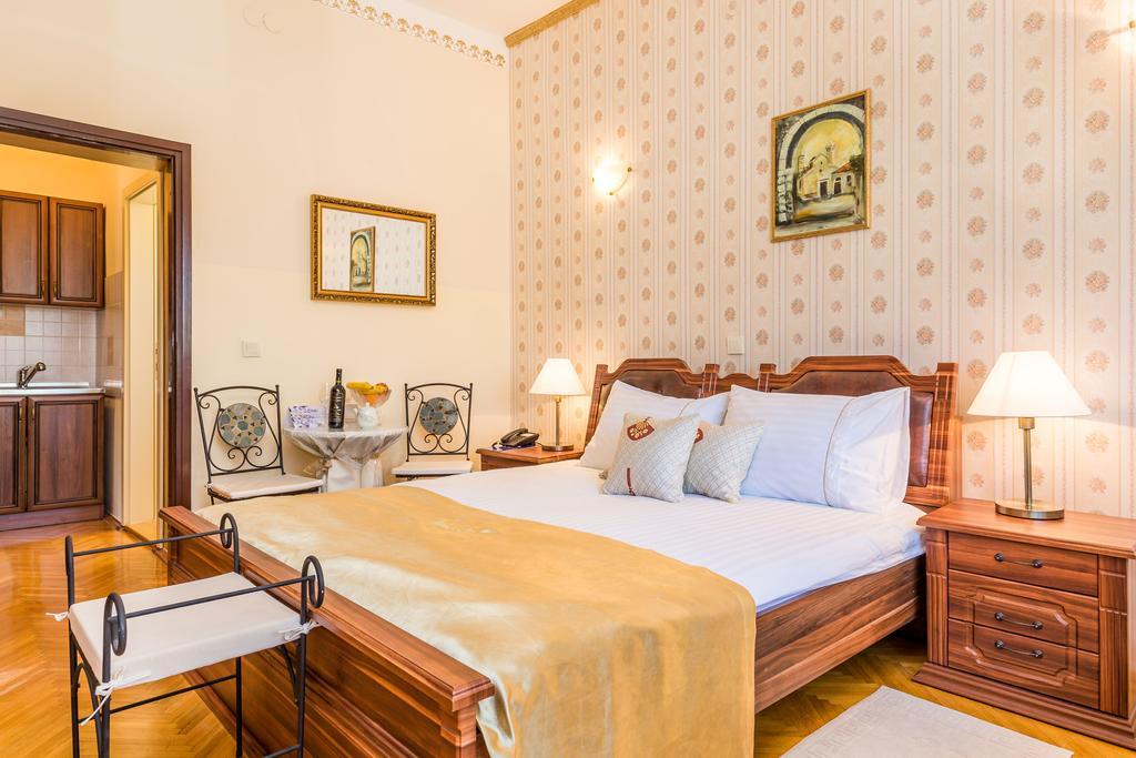 Villas Arbia - Margita Beach Hotel Banjol Eksteriør bilde