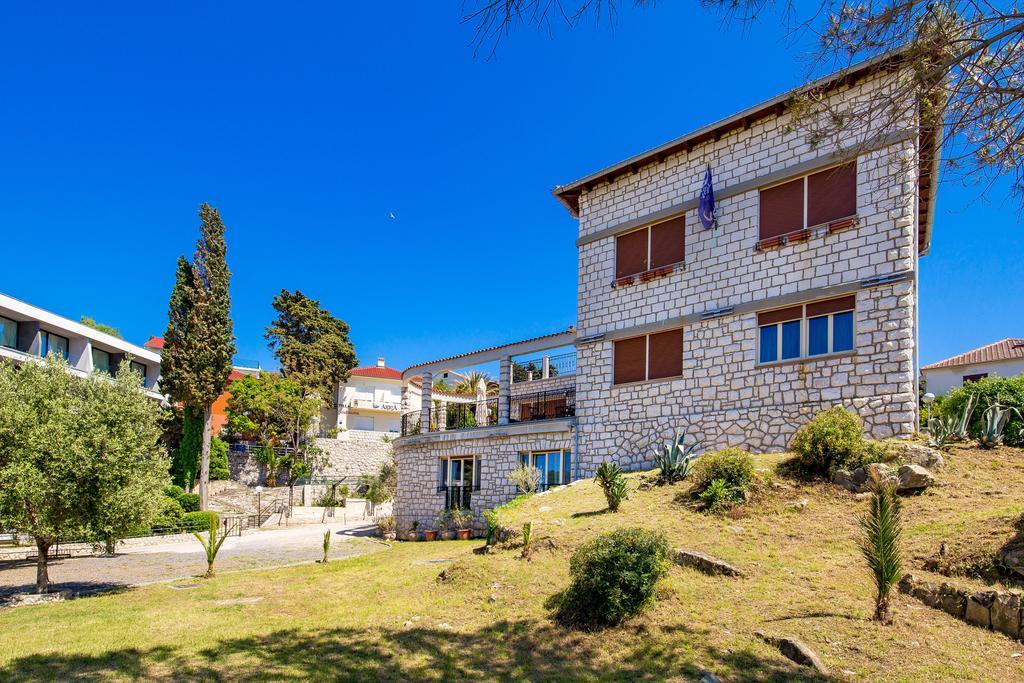 Villas Arbia - Margita Beach Hotel Banjol Eksteriør bilde