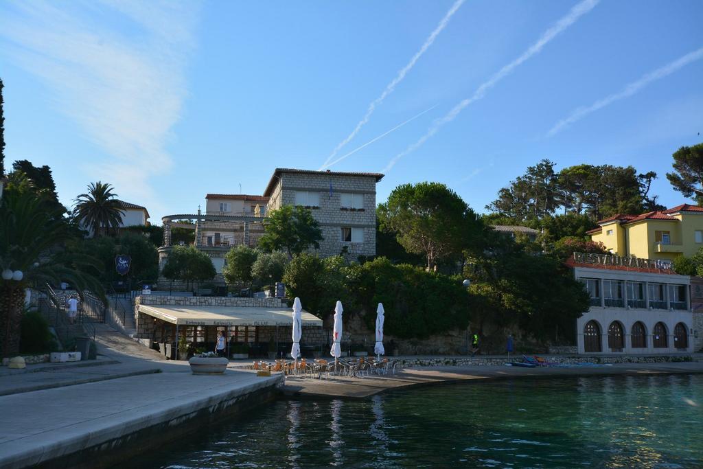 Villas Arbia - Margita Beach Hotel Banjol Eksteriør bilde
